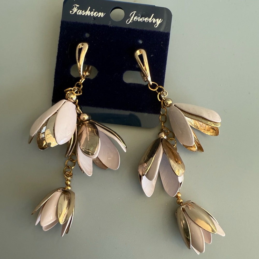 Pink gold dandelion earrings